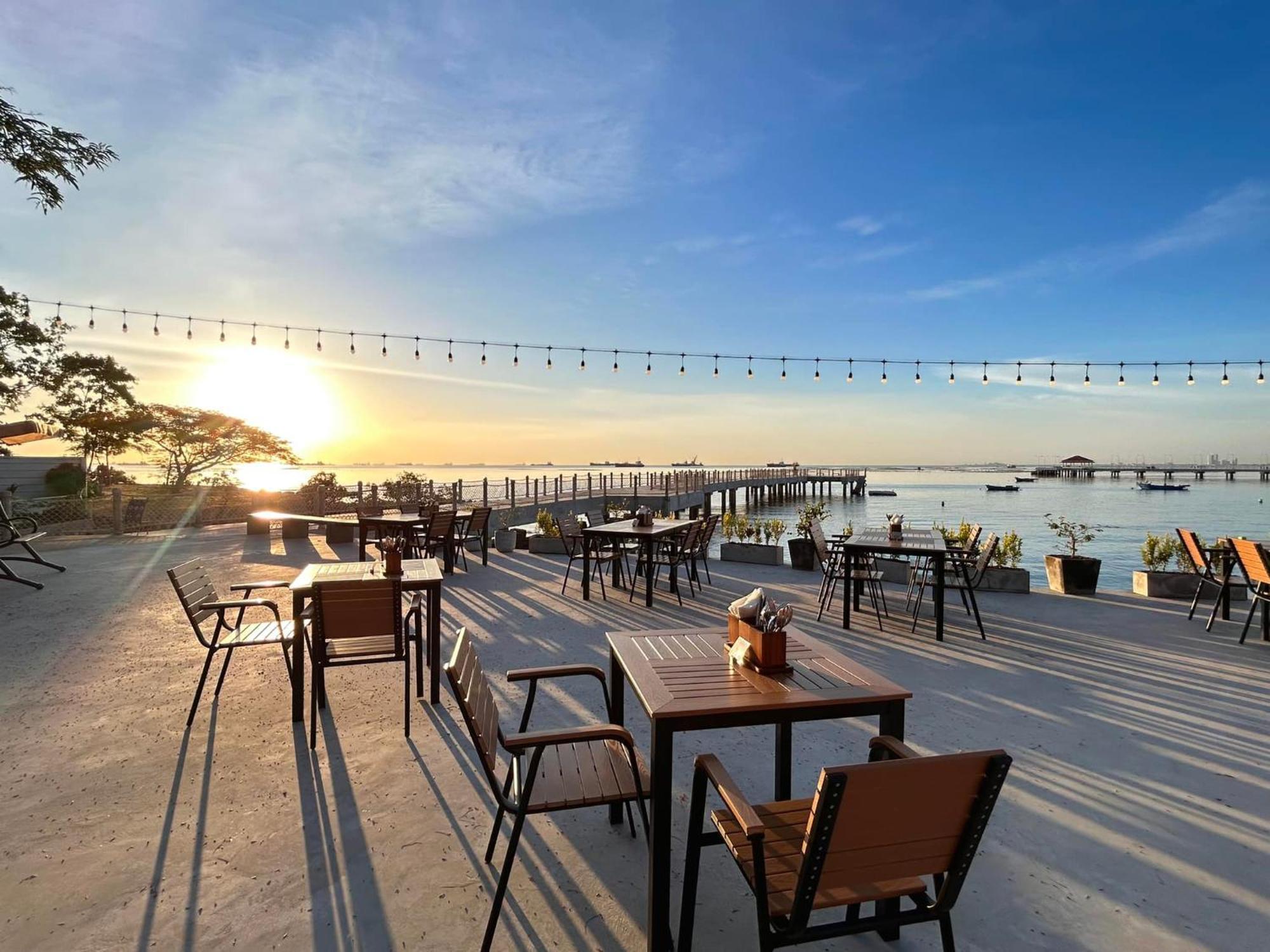 Centara Sonrisa Residences & Suites Sriracha Si Racha Extérieur photo